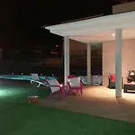 Alba Cerca De Sitges Prázdninový dům Canyelles (Catalonia)